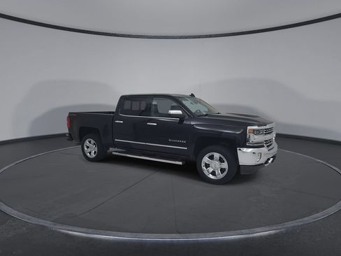 Used 2018 Chevrolet Silverado 1500 LTZ w/ Sport Package AWD/4WD image 2