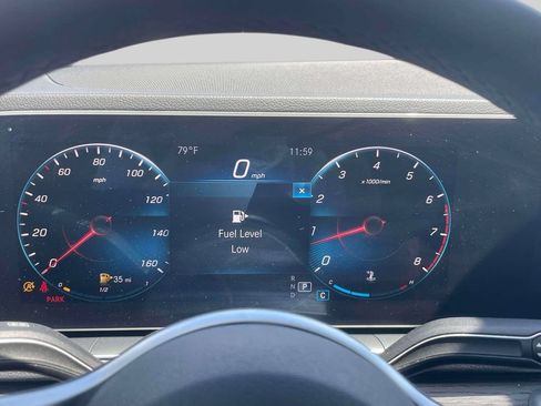 Used 2020 Mercedes-Benz GLE 350 4MATIC image 26