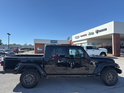 New 2025 Jeep Gladiator Sport