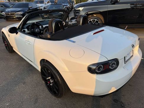Used 2014 MAZDA MX-5 Miata Club RWD image 7