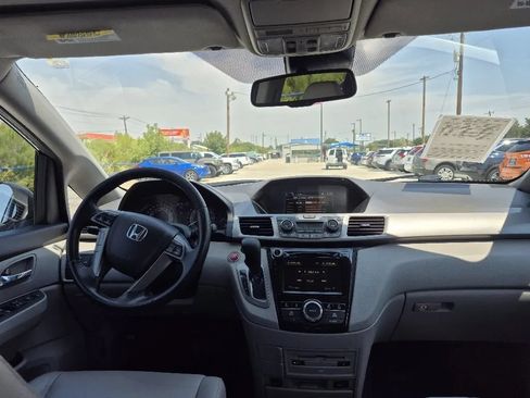 Used 2016 Honda Odyssey EX-L image 21