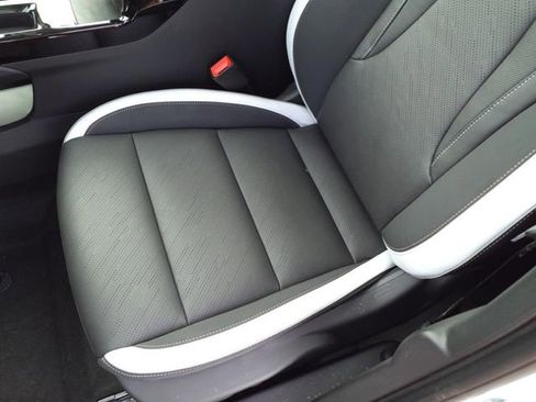 New 2025 Buick Envision Sport Touring image 19