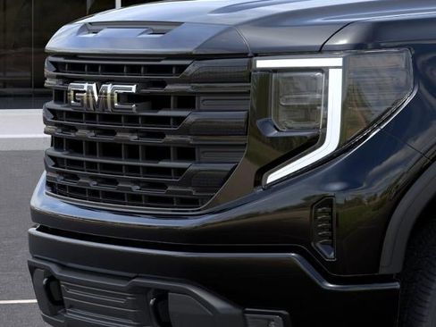 New 2026 GMC Sierra 1500 Elevation AWD/4WD image 13