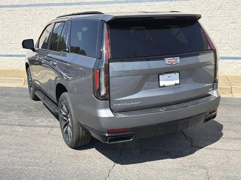 Used 2021 Cadillac Escalade Sport AWD/4WD image 5