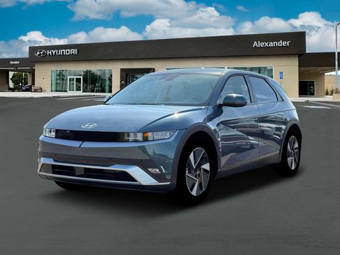 New 2026 Hyundai Ioniq 5 SE image 1