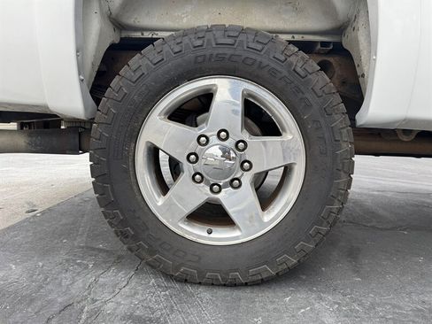 Used 2012 Chevrolet Silverado 2500 LTZ w/ LTZ Plus Package image 16