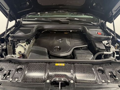 Certified 2025 Mercedes-Benz GLE 450 4MATIC image 36