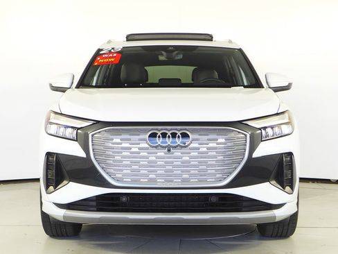 Used 2023 Audi Q4 e-tron Premium Plus w/ Premium Plus image 3
