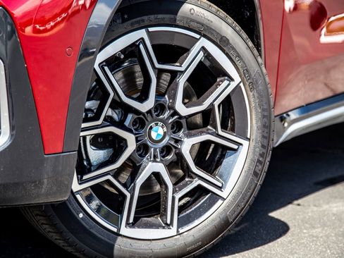 New 2026 BMW X1 xDrive28i w/ Technology Package image 9