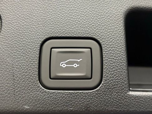 New 2026 GMC Terrain Elevation w/ Elevation Premium Package image 11