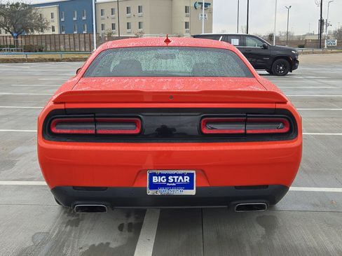 Used 2016 Dodge Challenger R/T w/ Sound Group image 5