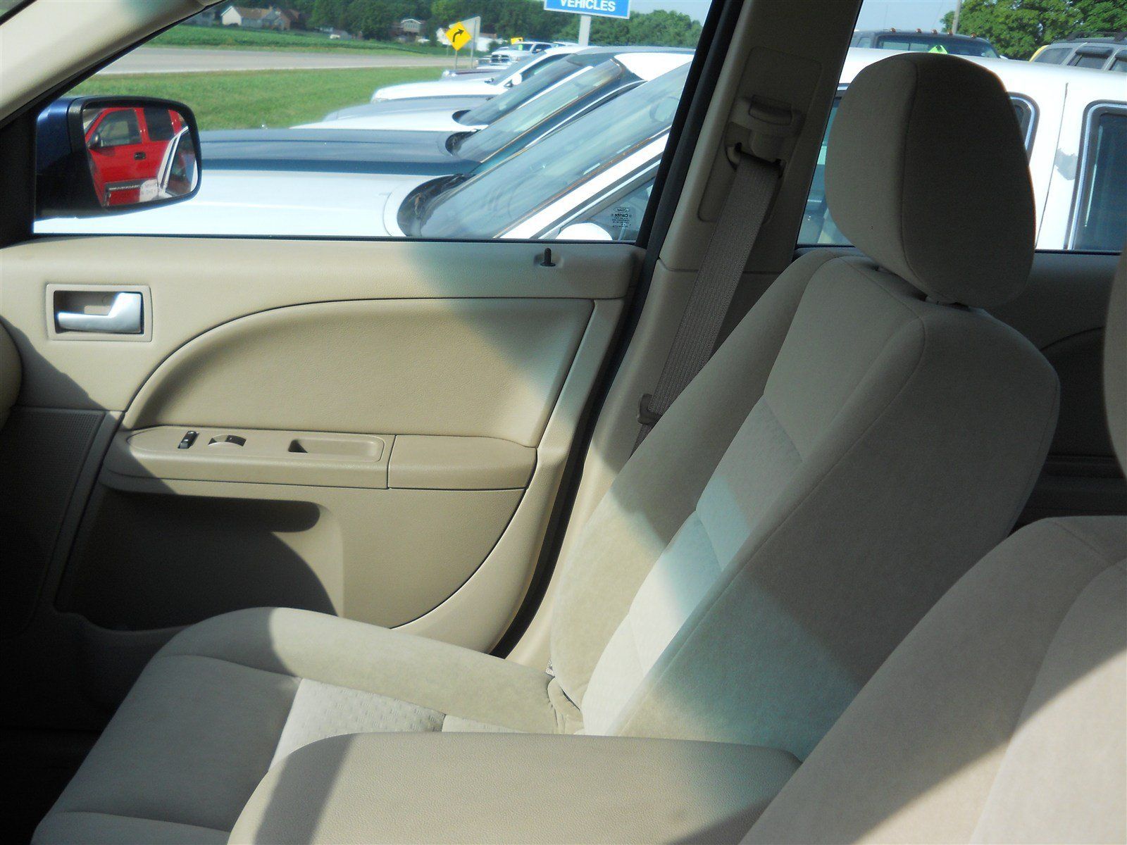 Used 2006 Ford Five Hundred SE FWD image 7