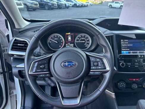 Certified 2022 Subaru Forester Premium AWD/4WD image 17
