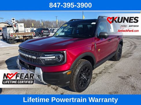 Used 2025 Ford Bronco Sport Badlands image 3