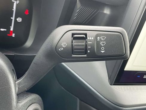 New 2026 Ford Maverick XL image 19