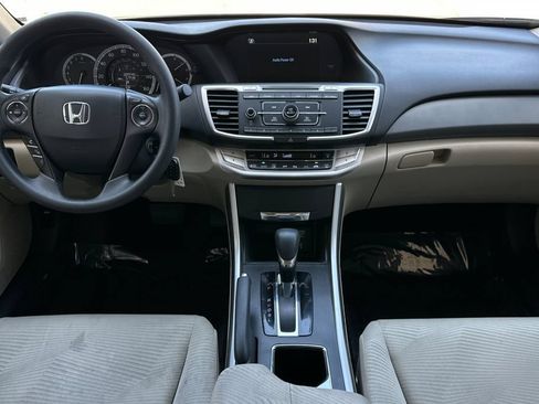 Used 2015 Honda Accord LX image 13