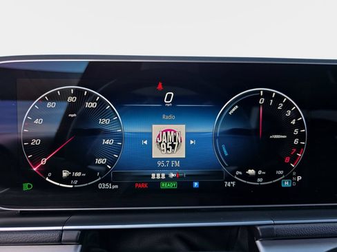 Used 2025 Mercedes-Benz GLE 450e 4MATIC image 22