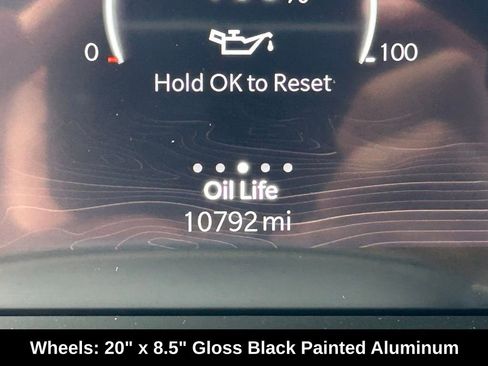 Certified 2024 Jeep Grand Cherokee Limited w/ Black Appearance Package image 21