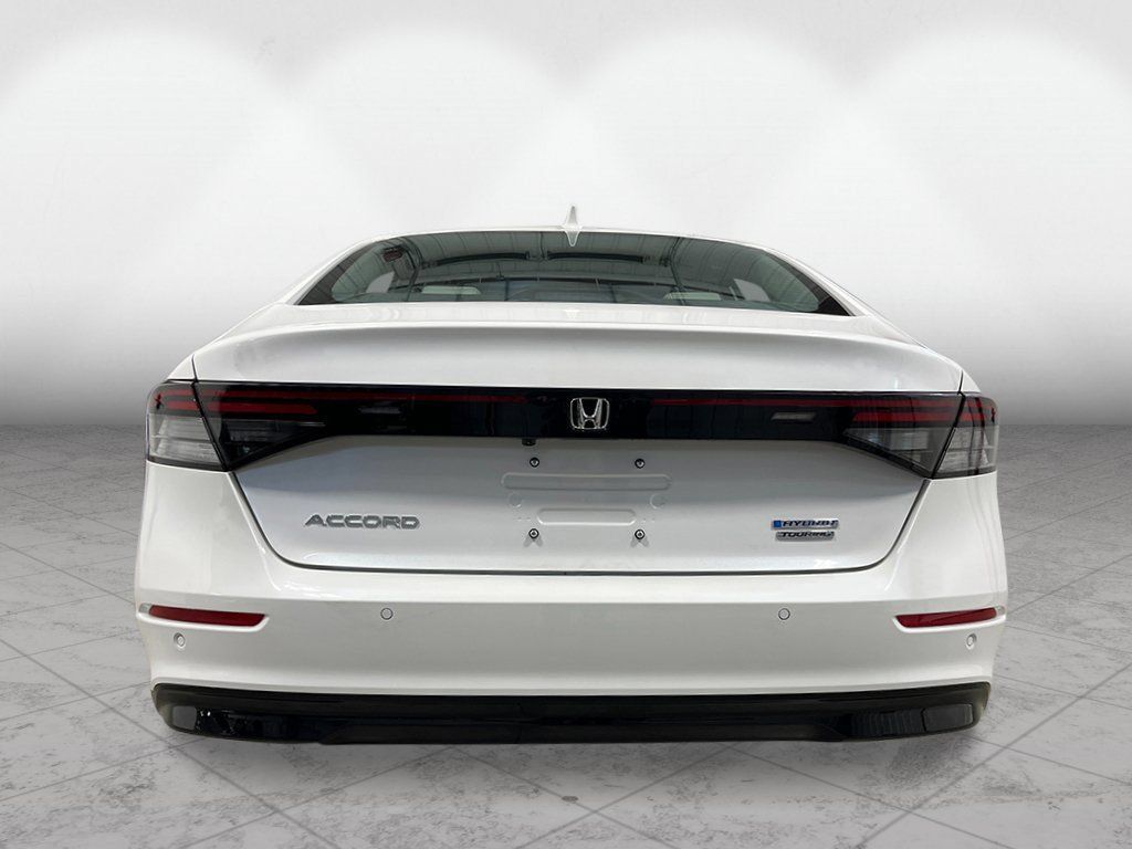 New 2026 Honda Accord Touring image 4