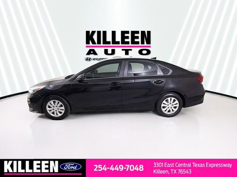 Used 2019 Kia Forte LXS image 4