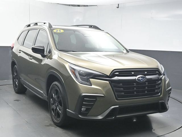Used 2025 Subaru Ascent Onyx Edition w/ Popular Package #2 AWD/4WD image 2