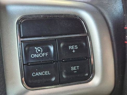 Used 2014 Dodge Charger SE w/ Connectivity Group RWD image 12