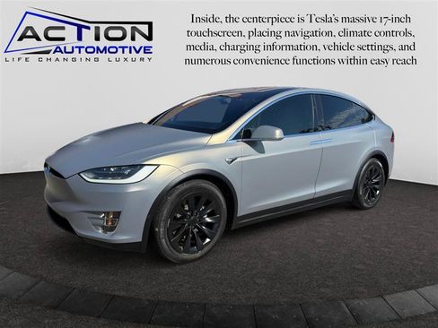 Used 2018 Tesla Model X 75D AWD/4WD image 3