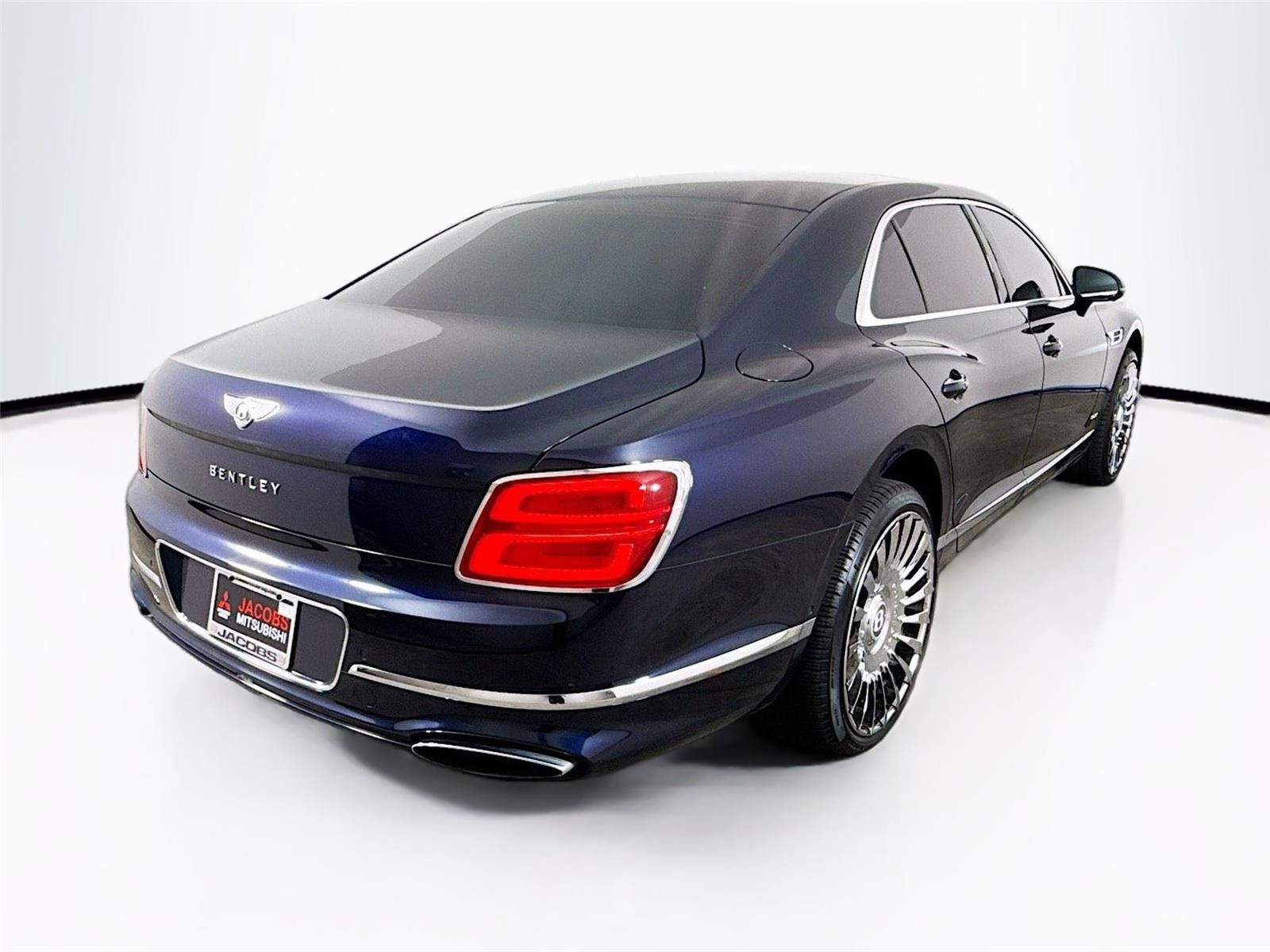 Used 2022 Bentley Flying Spur W12 AWD/4WD image 39