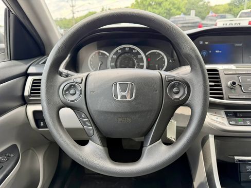 Used 2014 Honda Accord LX image 16