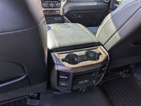 Used 2019 RAM 2500 Laramie image 32