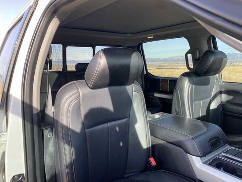 Used 2020 Ford F150 Lariat w/ Equipment Group 502A Luxury image 17