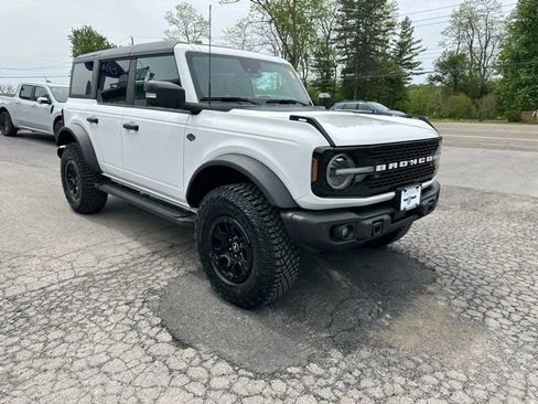 Used 2023 Ford Bronco Wildtrak AWD/4WD image 8
