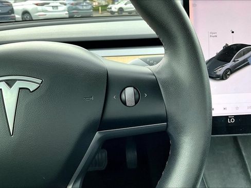 Used 2021 Tesla Model 3 Long Range AWD/4WD image 19
