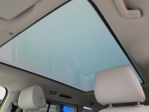 New 2025 Volkswagen ID. Buzz 1st Edition image 22