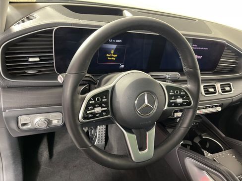 Used 2022 Mercedes-Benz GLS 450 4MATIC image 29