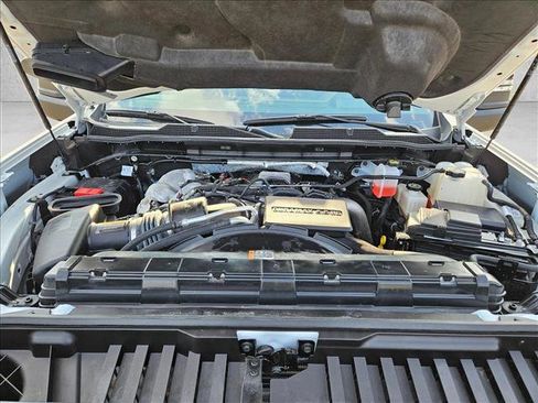 Certified 2025 Chevrolet Silverado 2500 ZR2 w/ Technology Package image 23