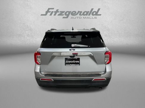Used 2022 Ford Explorer XLT RWD image 7
