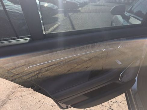 Used 2021 Genesis G90 5.0 Ultimate image 10