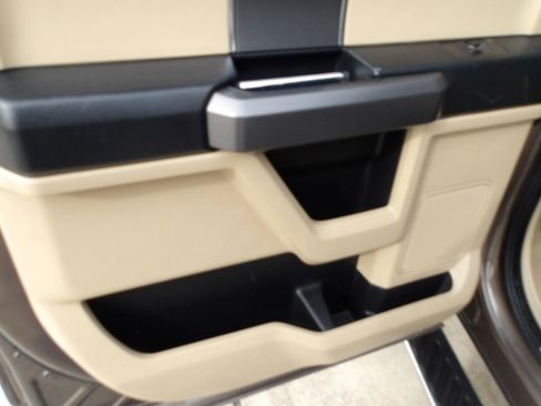 Used 2017 Ford F150 XLT w/ Equipment Group 302A Luxury image 16