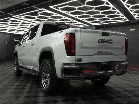 New 2026 GMC Sierra 1500 SLT w/ SLT Premium Plus Package image 11