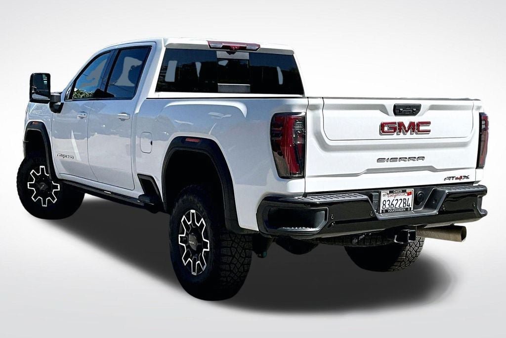 Used 2025 GMC Sierra 2500 AT4X AWD/4WD image 13