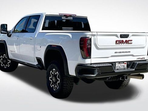 Used 2025 GMC Sierra 2500 AT4X AWD/4WD image 13
