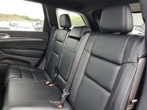 Used 2019 Jeep Grand Cherokee Limited AWD/4WD image 30