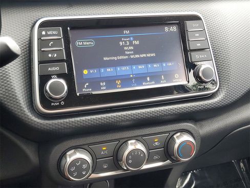 Certified 2024 Nissan Kicks S image 23