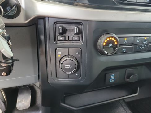 Used 2022 Ford F150 XL w/ Equipment Group 101A High AWD/4WD image 27