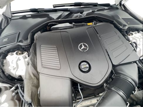 Used 2023 Mercedes-Benz C 300 4MATIC Sedan image 18