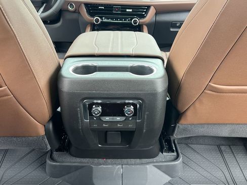 New 2025 Chevrolet Tahoe High Country image 43