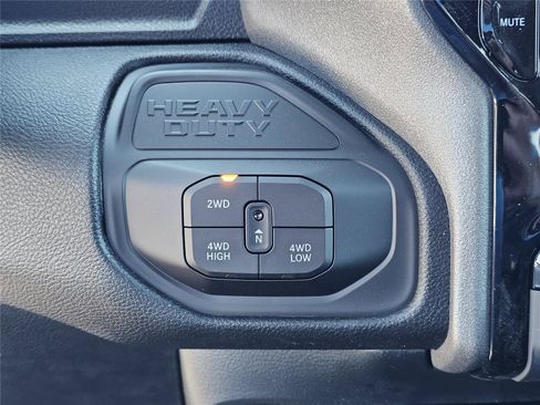 New 2026 RAM 2500 Tradesman AWD/4WD image 25