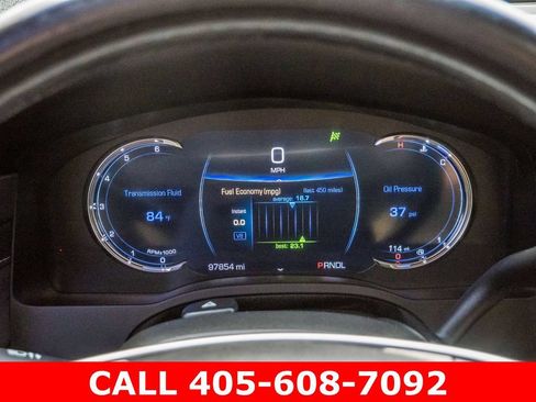 Used 2018 Cadillac Escalade Luxury RWD image 41