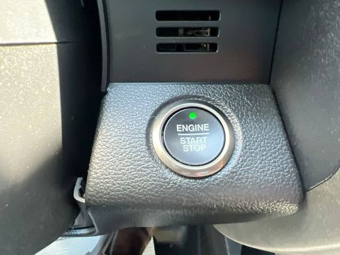 Used 2018 Ford F150 Raptor w/ Equipment Group 802A Luxury AWD/4WD image 8